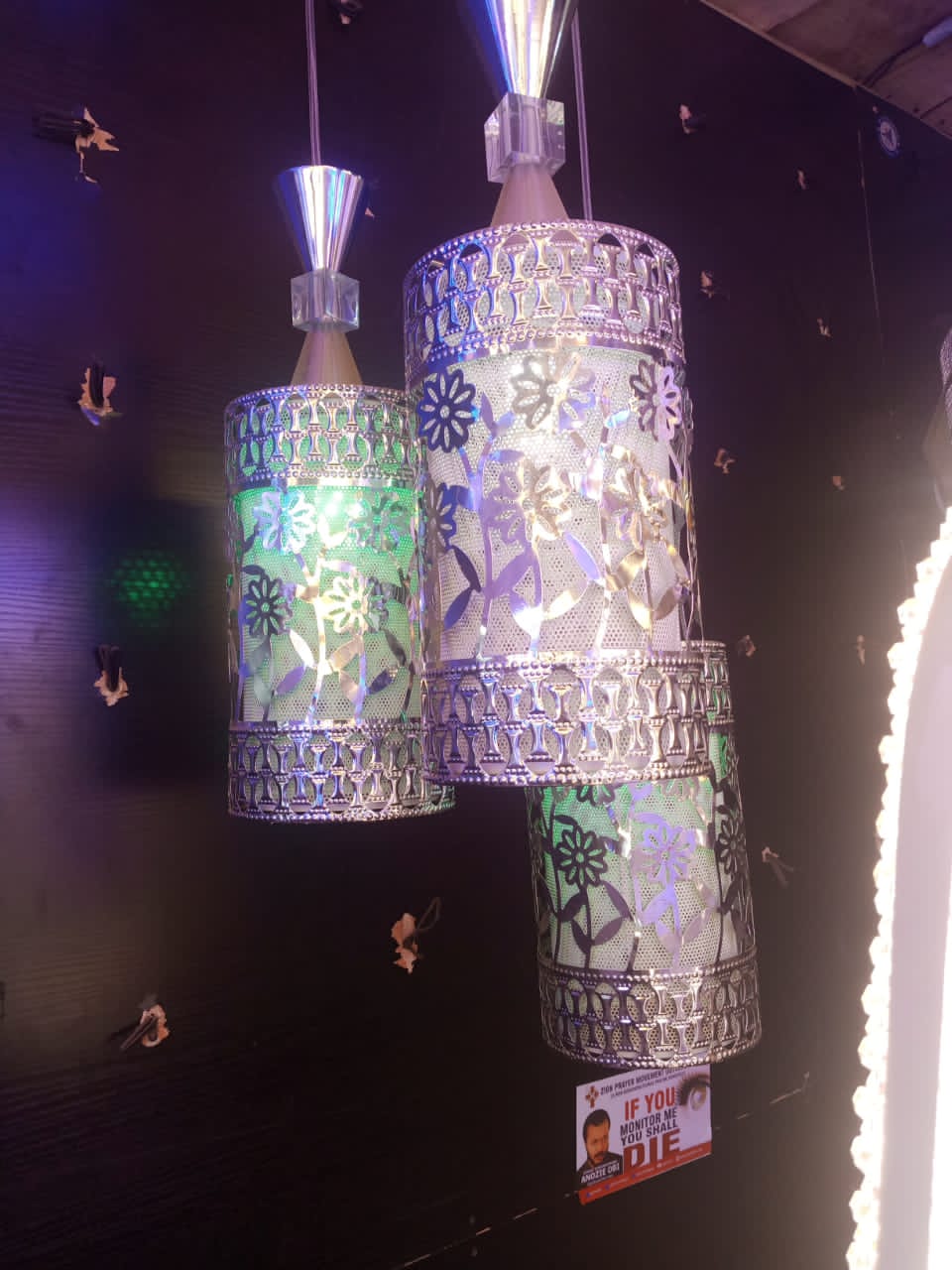 Chandelier 001