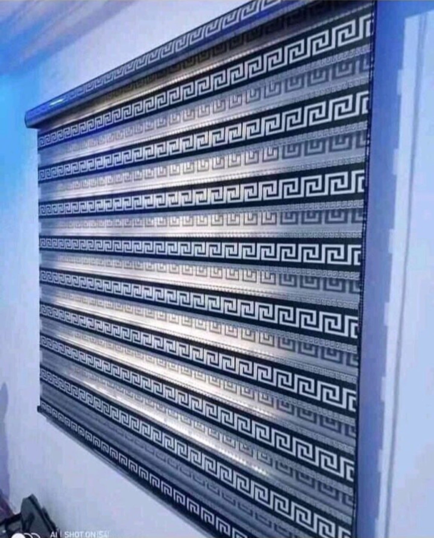 Window blind 6ft