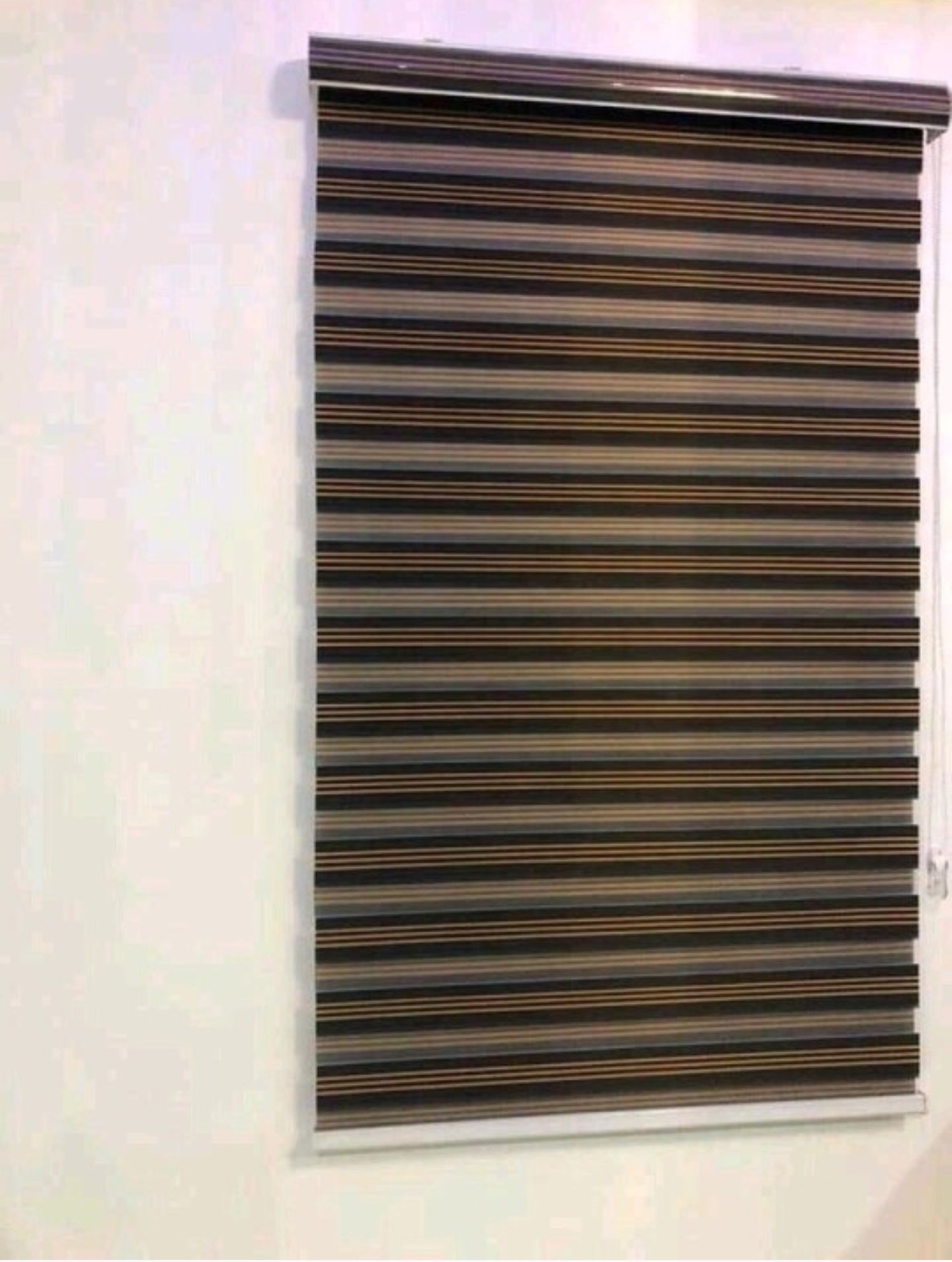 Window blind 4ft
