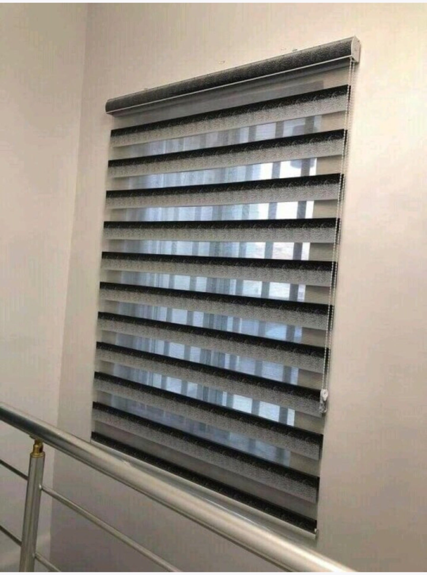 Window blind 4ft