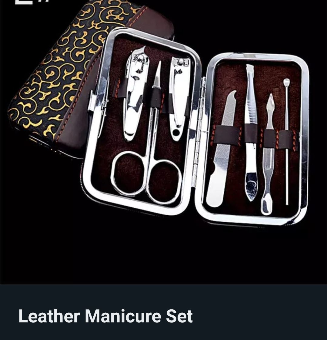 Manicure set leather