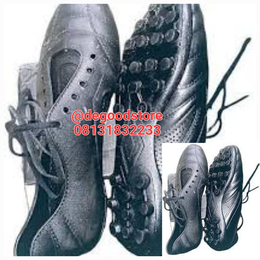 Rubber soccer boot
