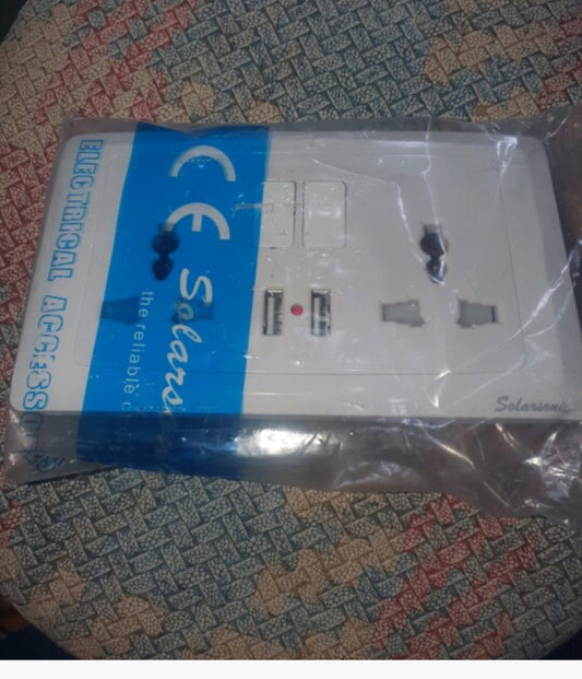 Solatec 13A socket double with USB