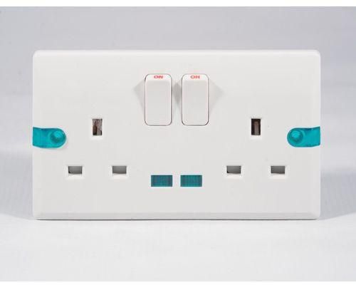 13A double socket royal