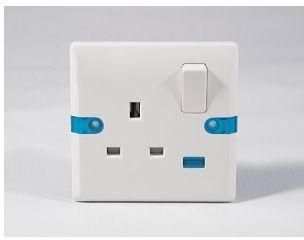 13A socket single royal
