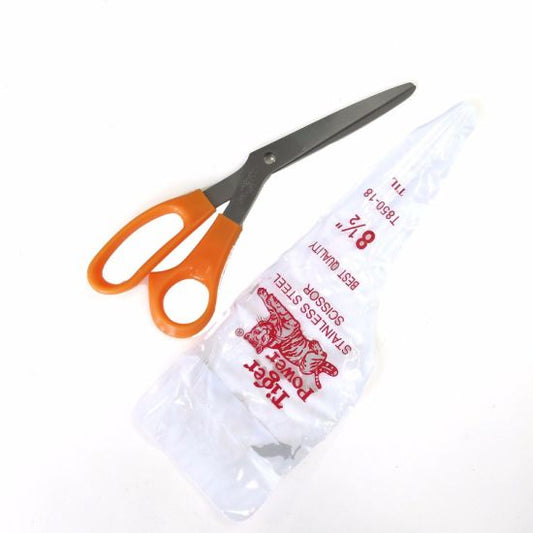 Scissors medium