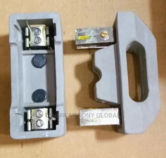 Ceramic cutout 100A short